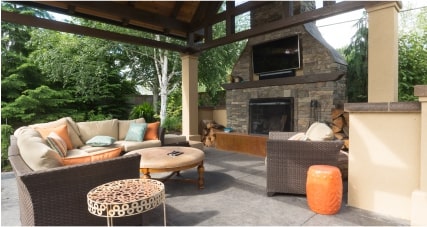 Outdoor Living Rooms